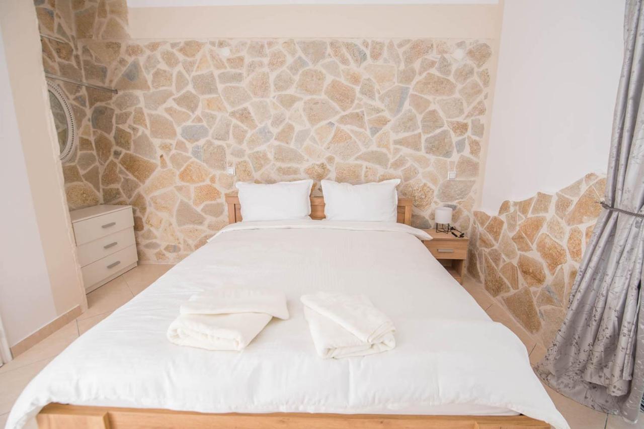 My Oneiro Apartments Ioannina Buitenkant foto