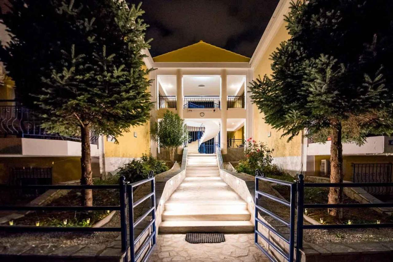 My Oneiro Apartments Ioannina Buitenkant foto