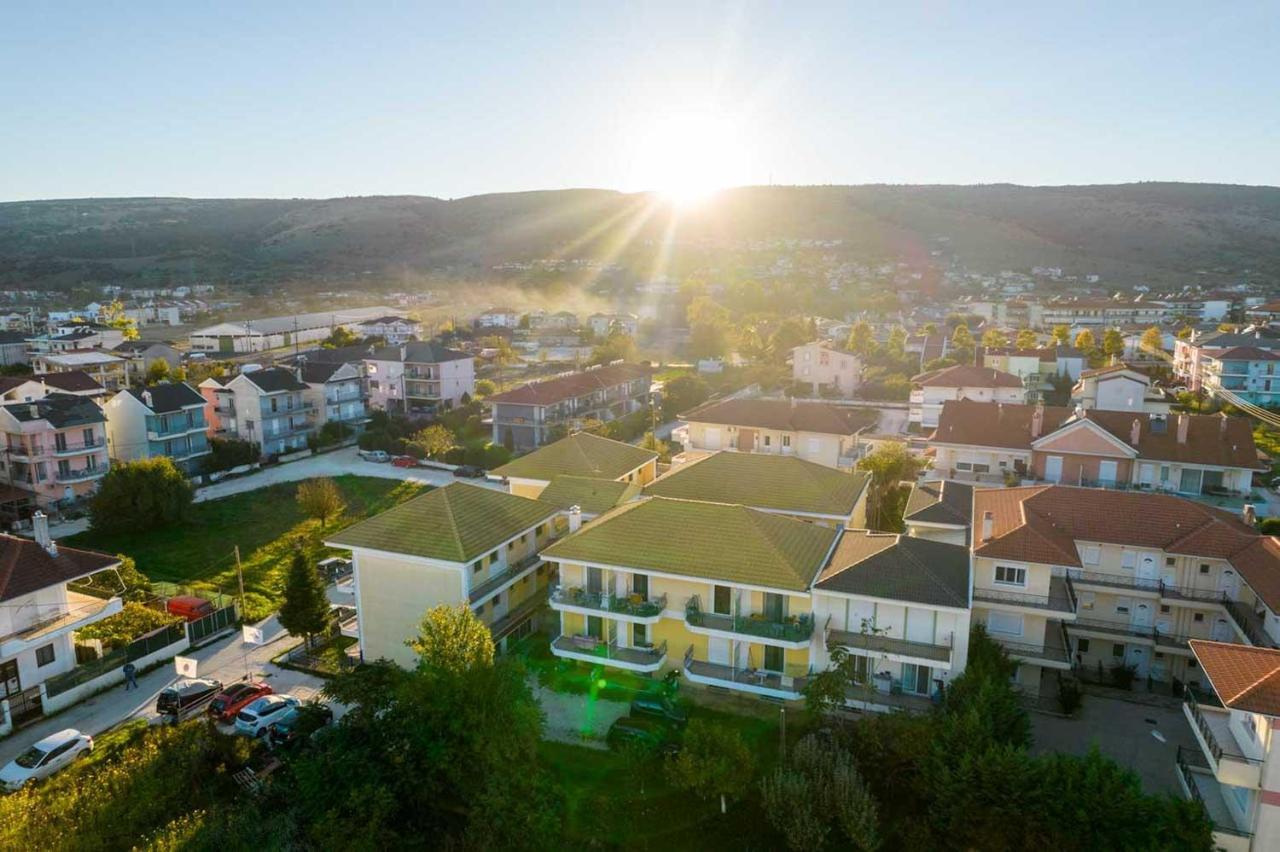 My Oneiro Apartments Ioannina Buitenkant foto